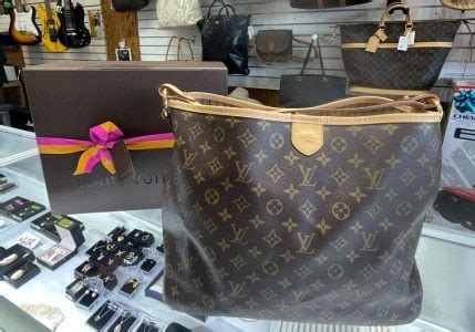 do pawn shops buy louis vuitton|Pawn Shops That Take Purses Near Me .